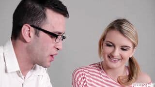 Bae eighteen Jemma Valentine's anal banged agenda makes her cum