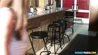 Drinks delivery man fucks a fat woman into the middle